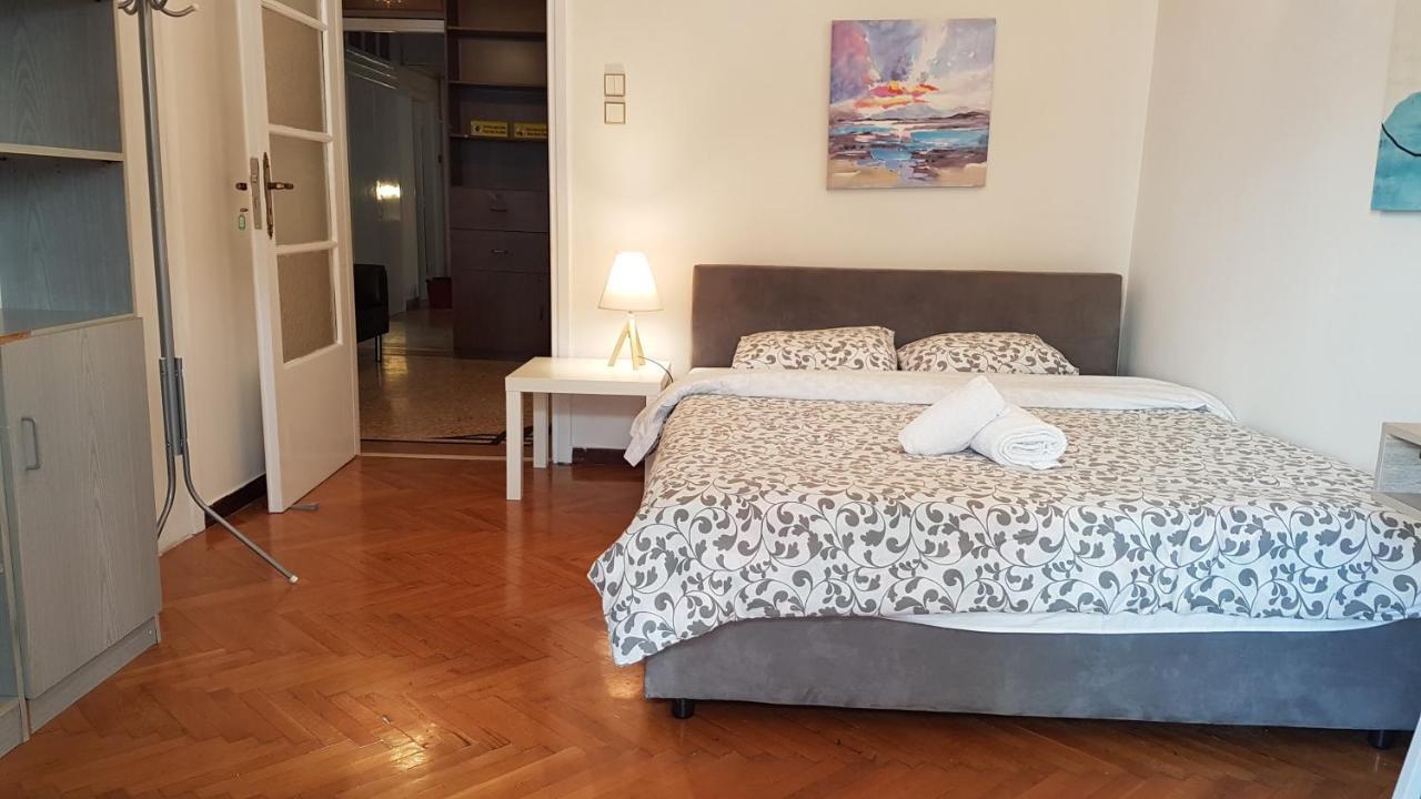 Teal Apartment - Athens Center, 4 Bd, 2 Bath Exterior foto