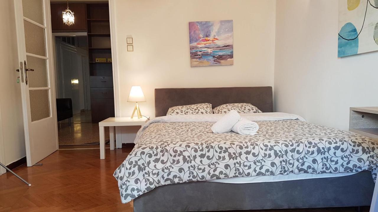 Teal Apartment - Athens Center, 4 Bd, 2 Bath Exterior foto