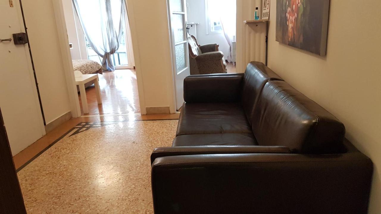 Teal Apartment - Athens Center, 4 Bd, 2 Bath Exterior foto